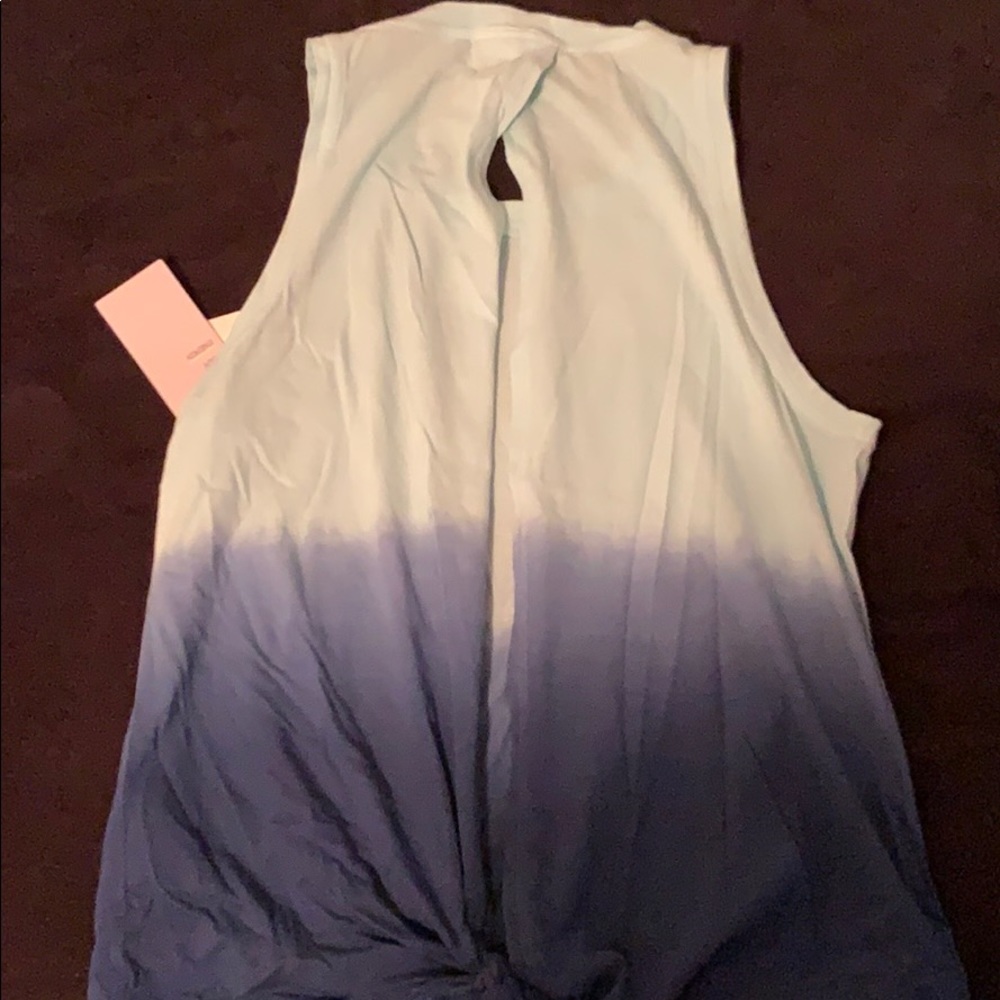 Open Back Tank Top - Picture 4 of 5